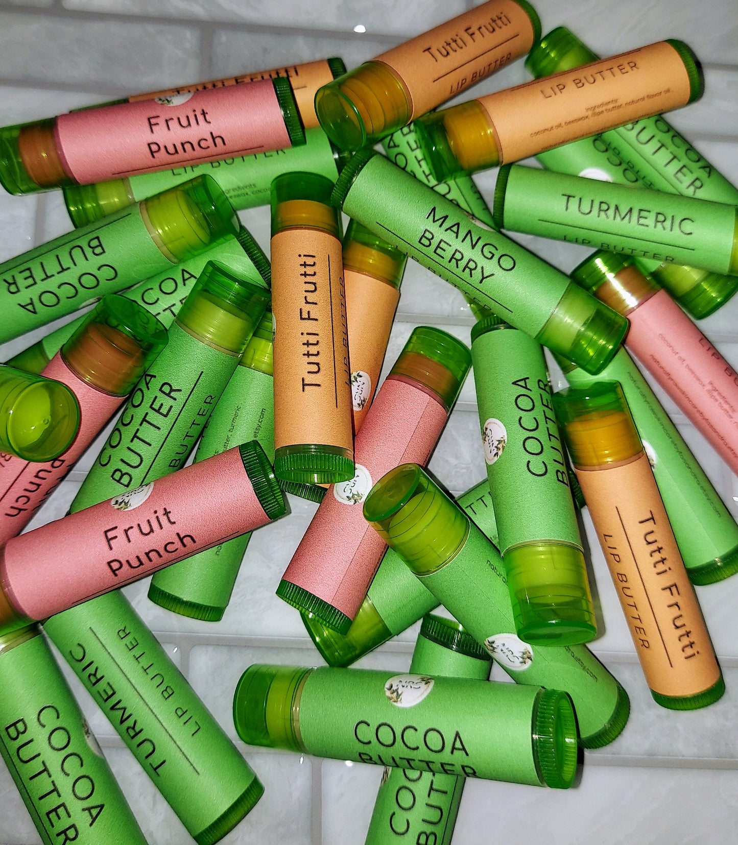 Nourishing Lip Balm – Mango Butter & Coconut Oil